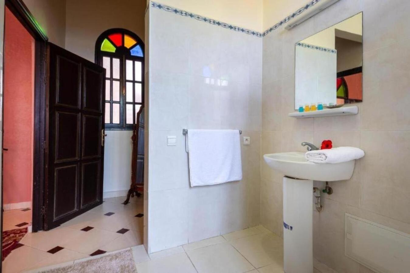 Riad Qodwa Sidi Abdallah Ghiat Kültér fotó
