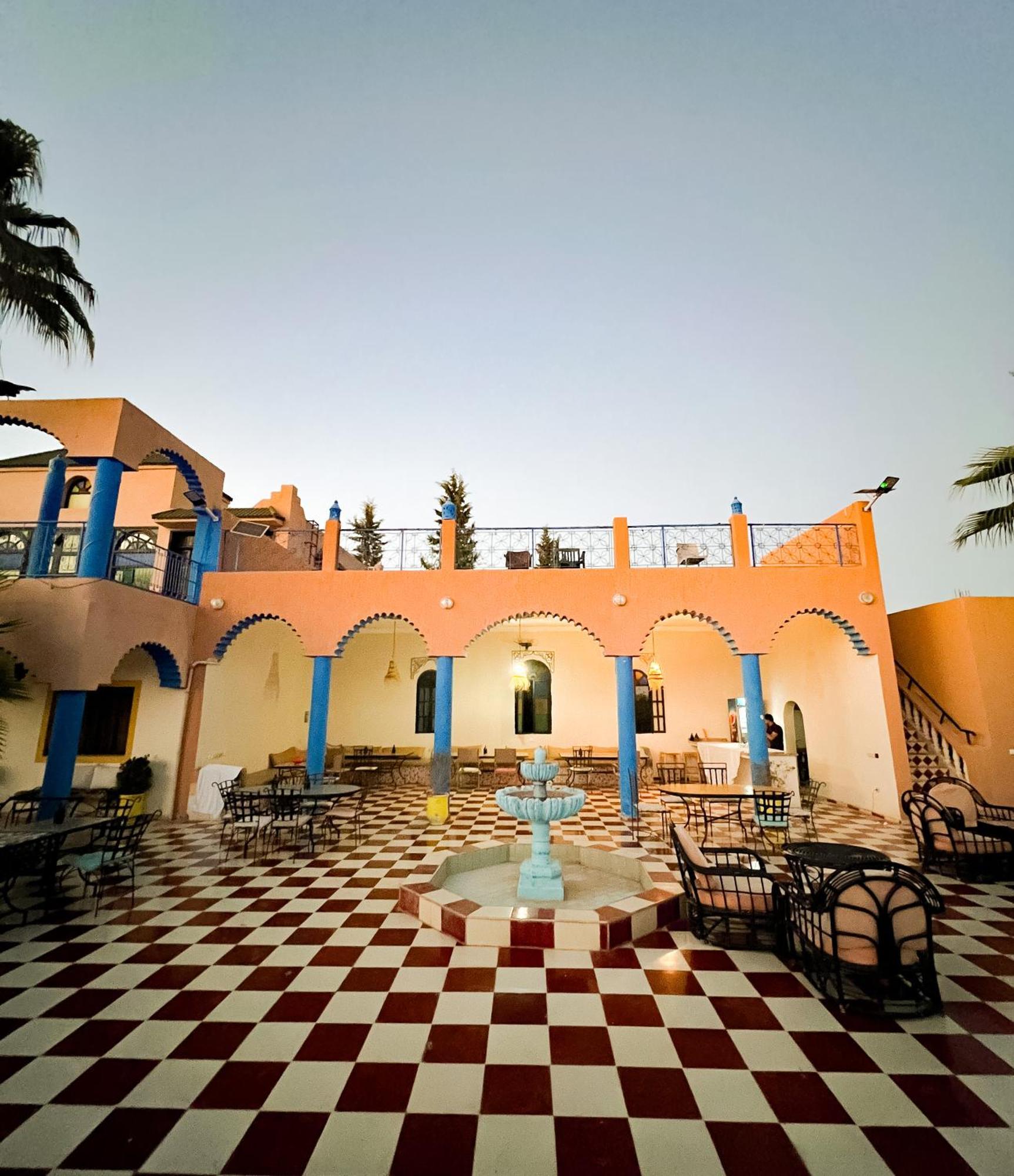 Riad Qodwa Sidi Abdallah Ghiat Kültér fotó